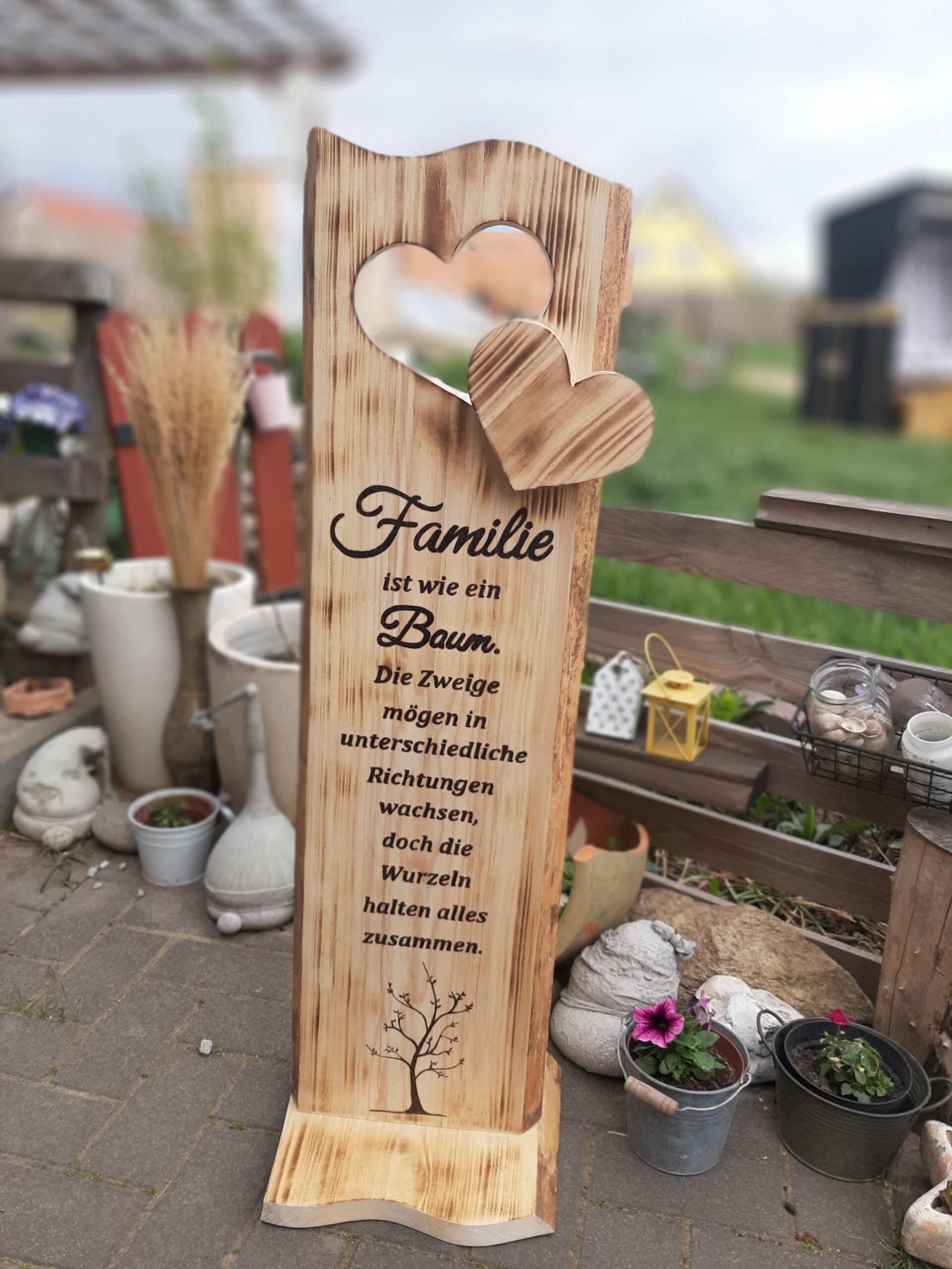 Aufsteller klein bis groß – Wir Lieben Holz