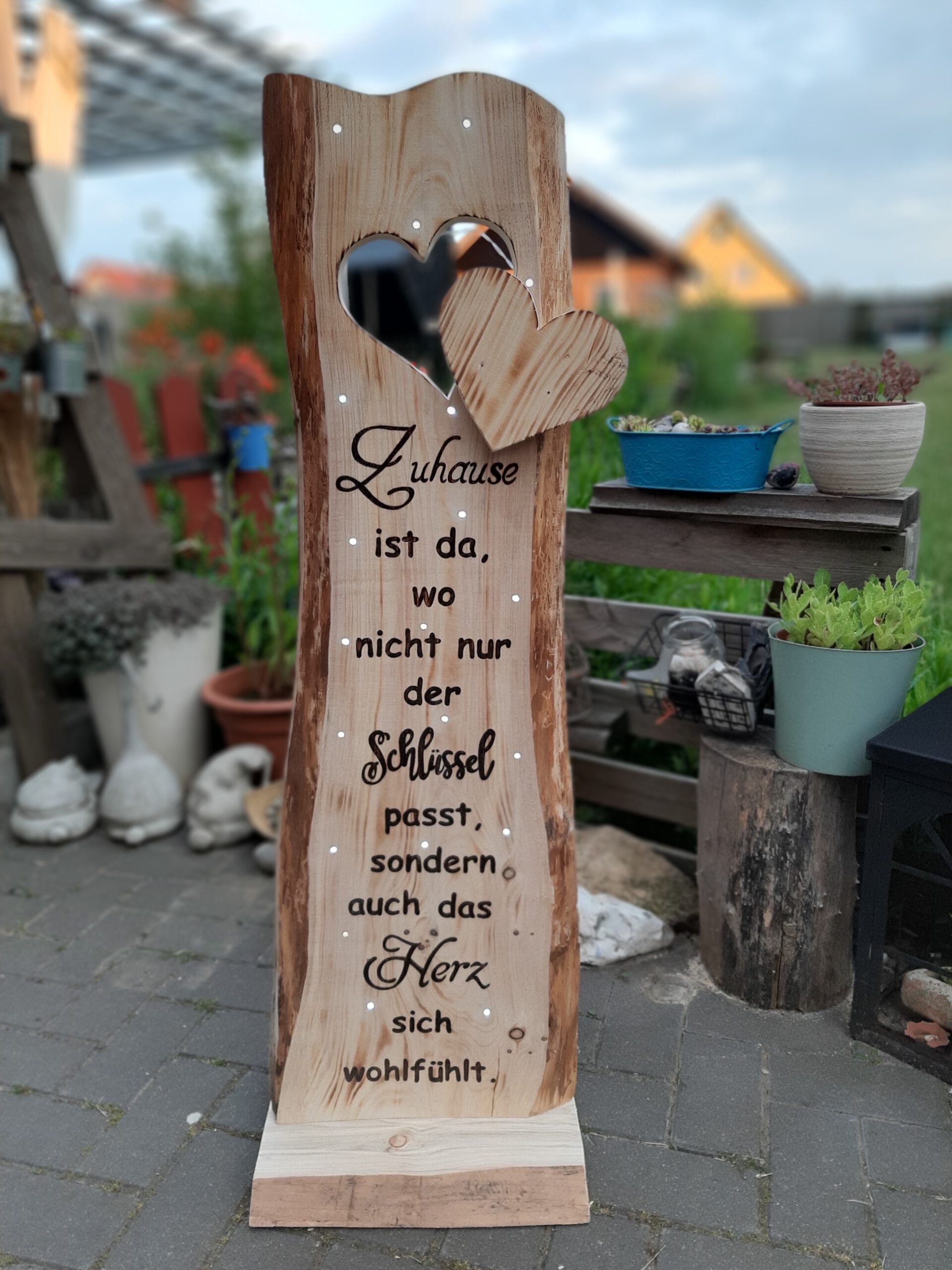 Aufsteller klein bis groß – Wir Lieben Holz